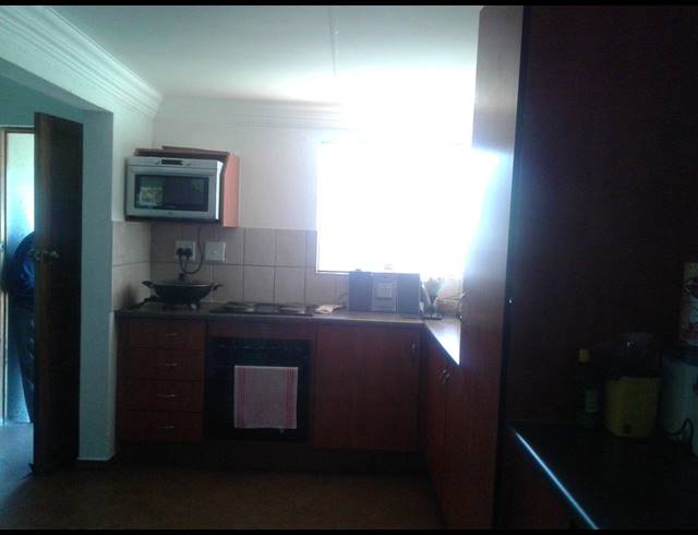 3 BEDROOM HOUSE SOLD IN HEATHERVIEW